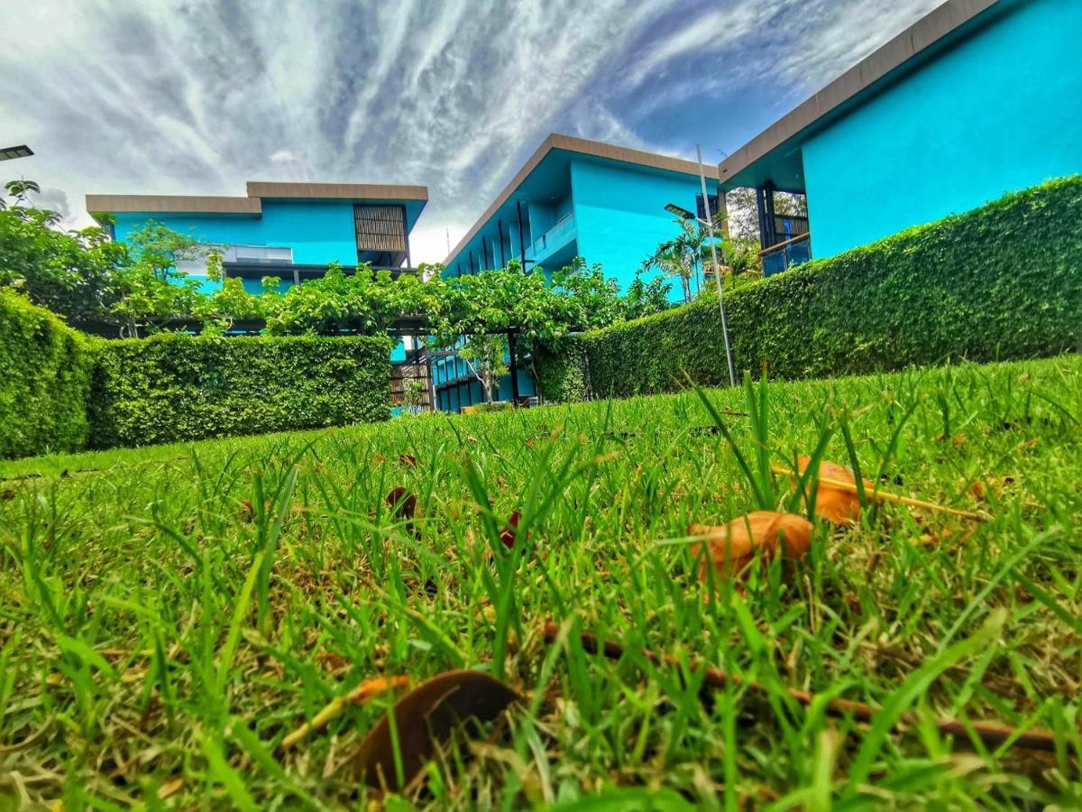 Beach Walk Boutique Resort Bangsaen Zewnętrze zdjęcie
