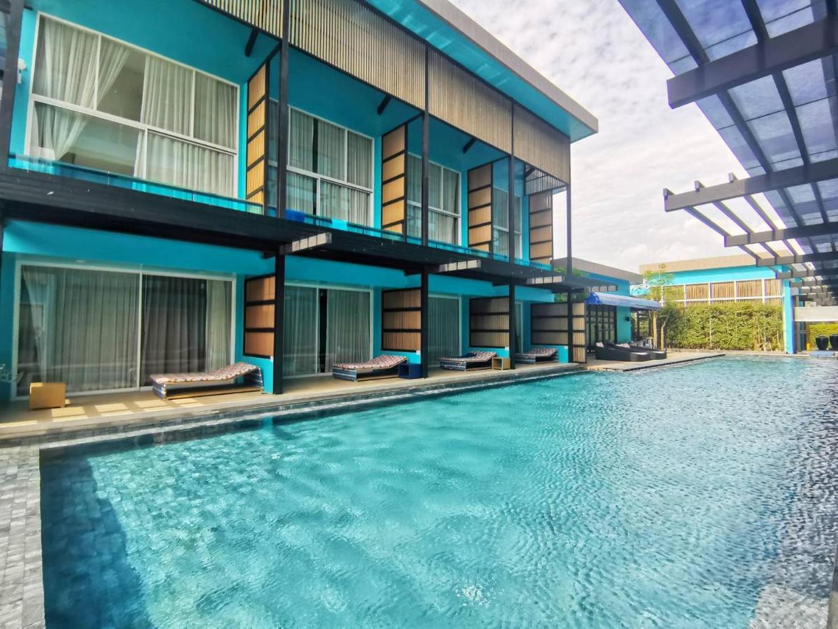 Beach Walk Boutique Resort Bangsaen Zewnętrze zdjęcie