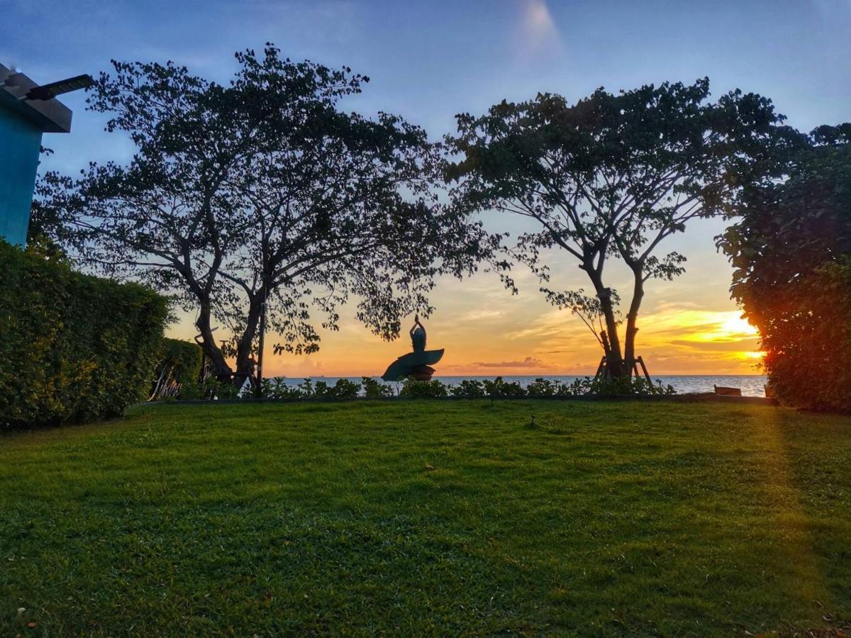 Beach Walk Boutique Resort Bangsaen Zewnętrze zdjęcie